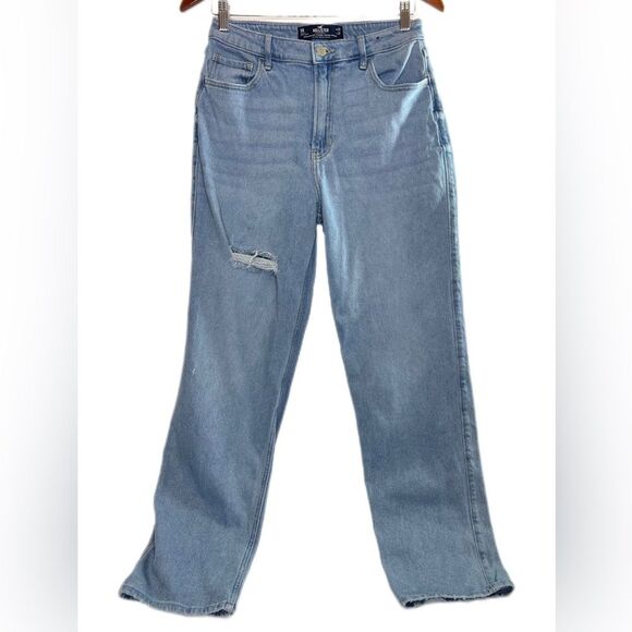Hollister Denim - Hollister Ultra High Rise Stacked Vintage Straight Jeans Size 29/9R
